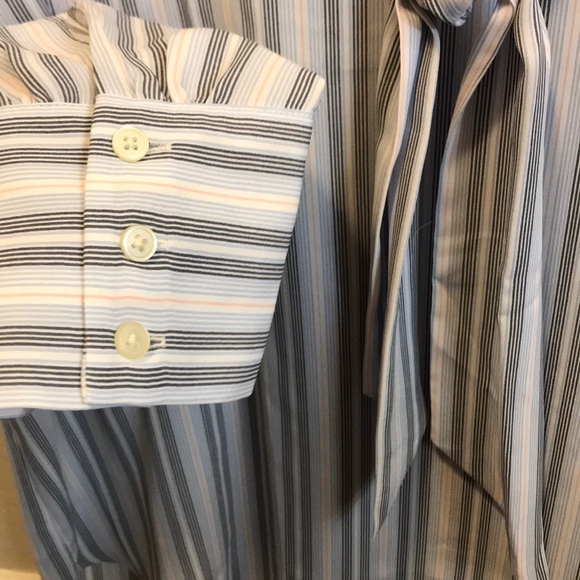 Loft Tie Neck Blouse size Medium - Picture 4 of 4